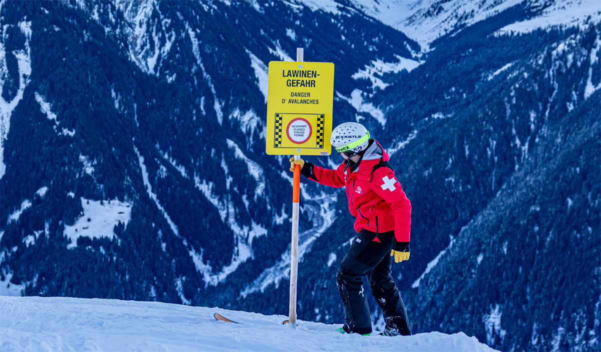 Ski Patrol afzetten pistes lawinegevaar